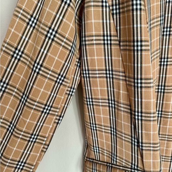 Black and Tan Plaid Blazer - Picture 2 of 7